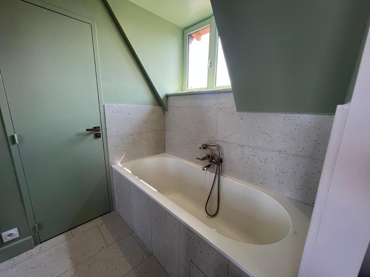 Logis Hotel La Maison A Pan De Bois Vierzon Eksteriør billede